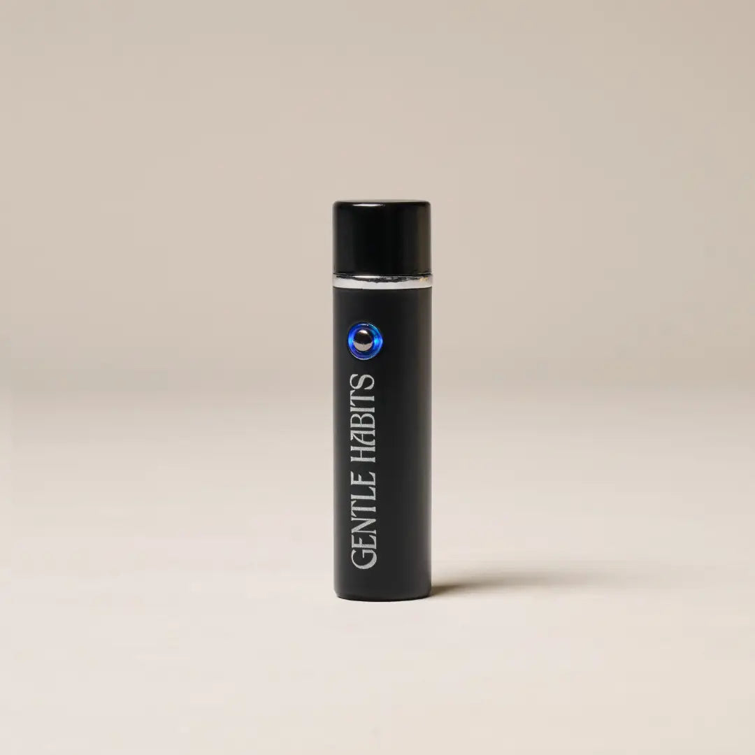 GENTLE HABITS - Gentle Habits Lighter - Black
