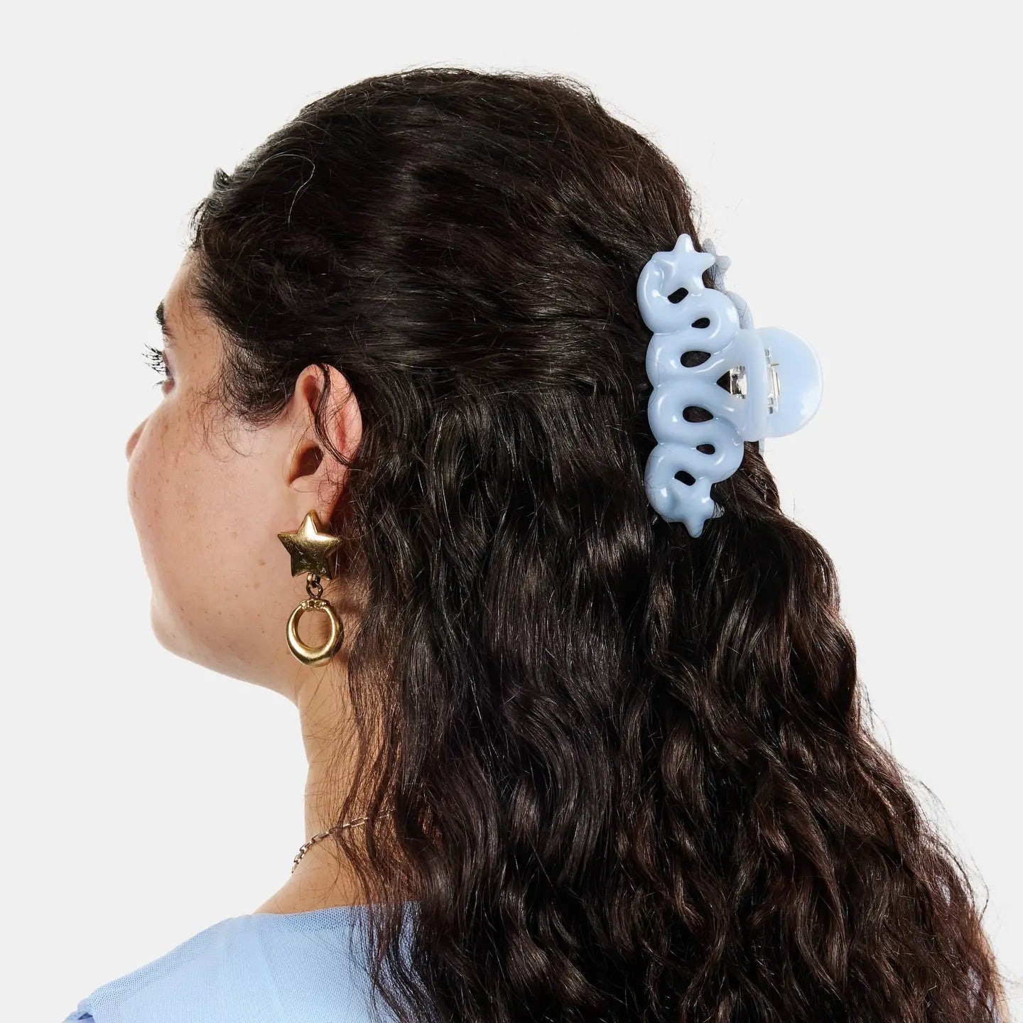 CHUNKS - Small Star Loop Claw in Baby Blue