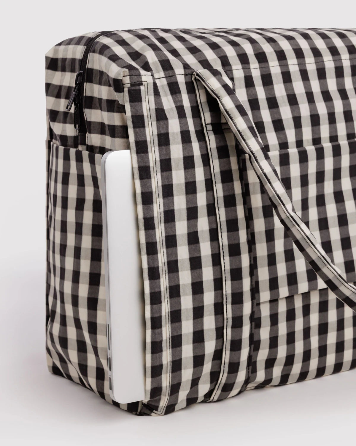 BAGGU - Cloud Carry-on - Black And Cream Gingham