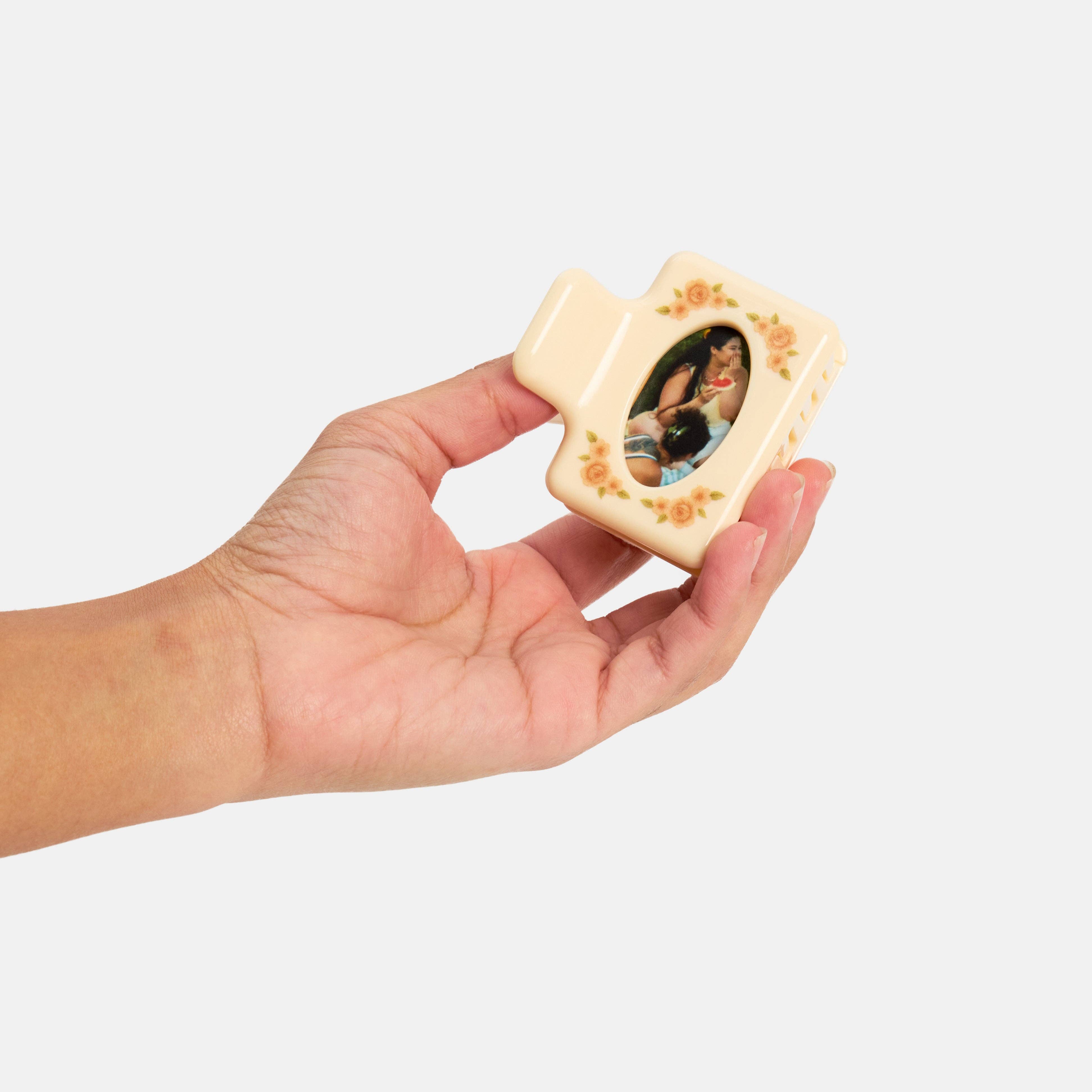 CHUNKS - Midi Box Claw in Vintage Frame