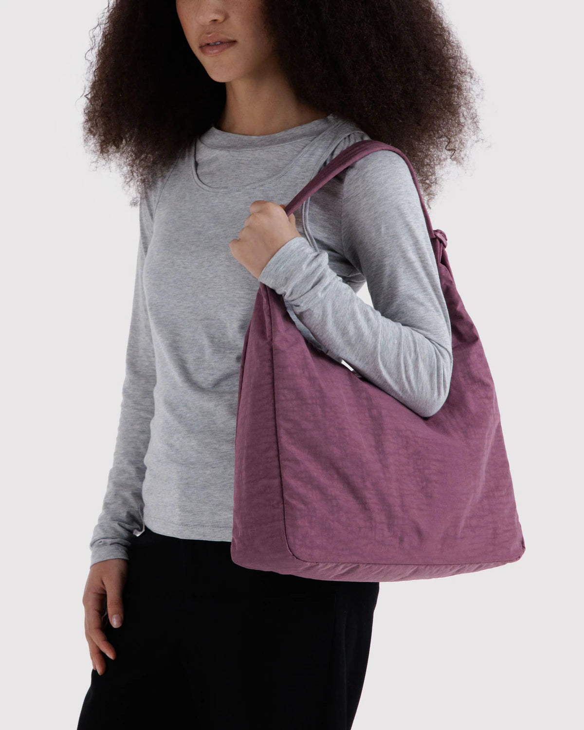 BAGGU - Nylon shoulder bag Wild Plum
