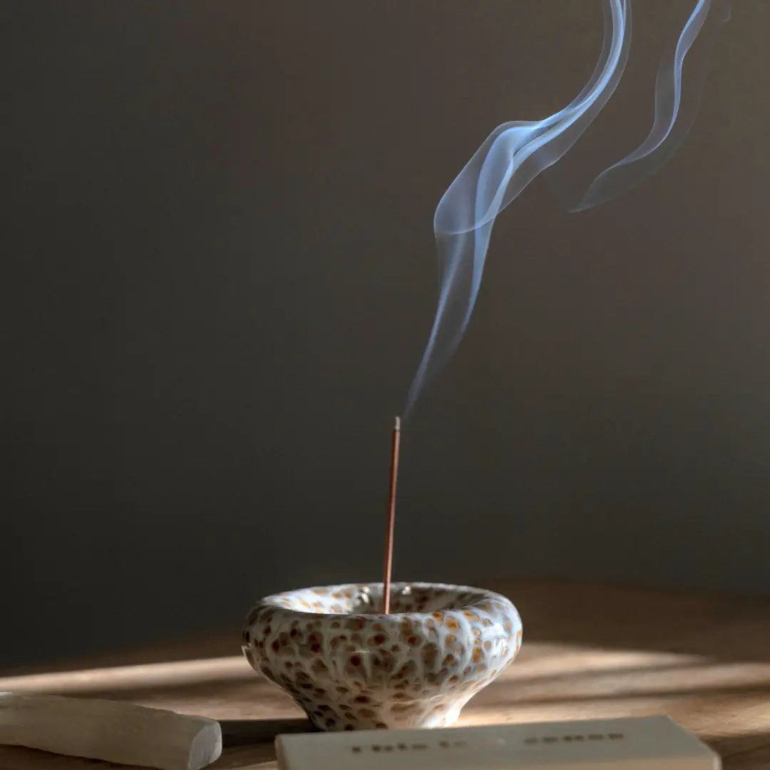 GENTLE HABITS - The Vessel Incense Holder - Seafoam
