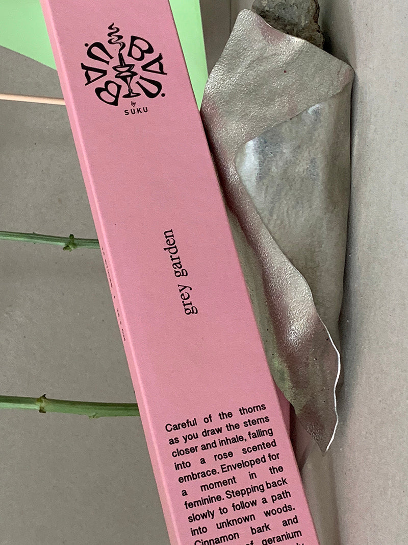 Bau Bau Grey Garden Rose and Sandalwood Incense Sticks