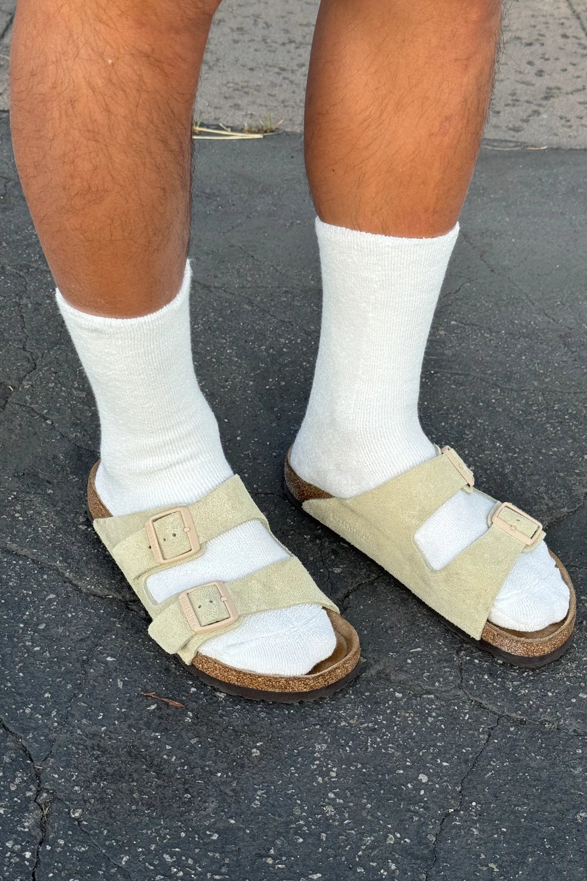 LE BON SHOPPE - EXTENDED Cloud Socks - Classic White