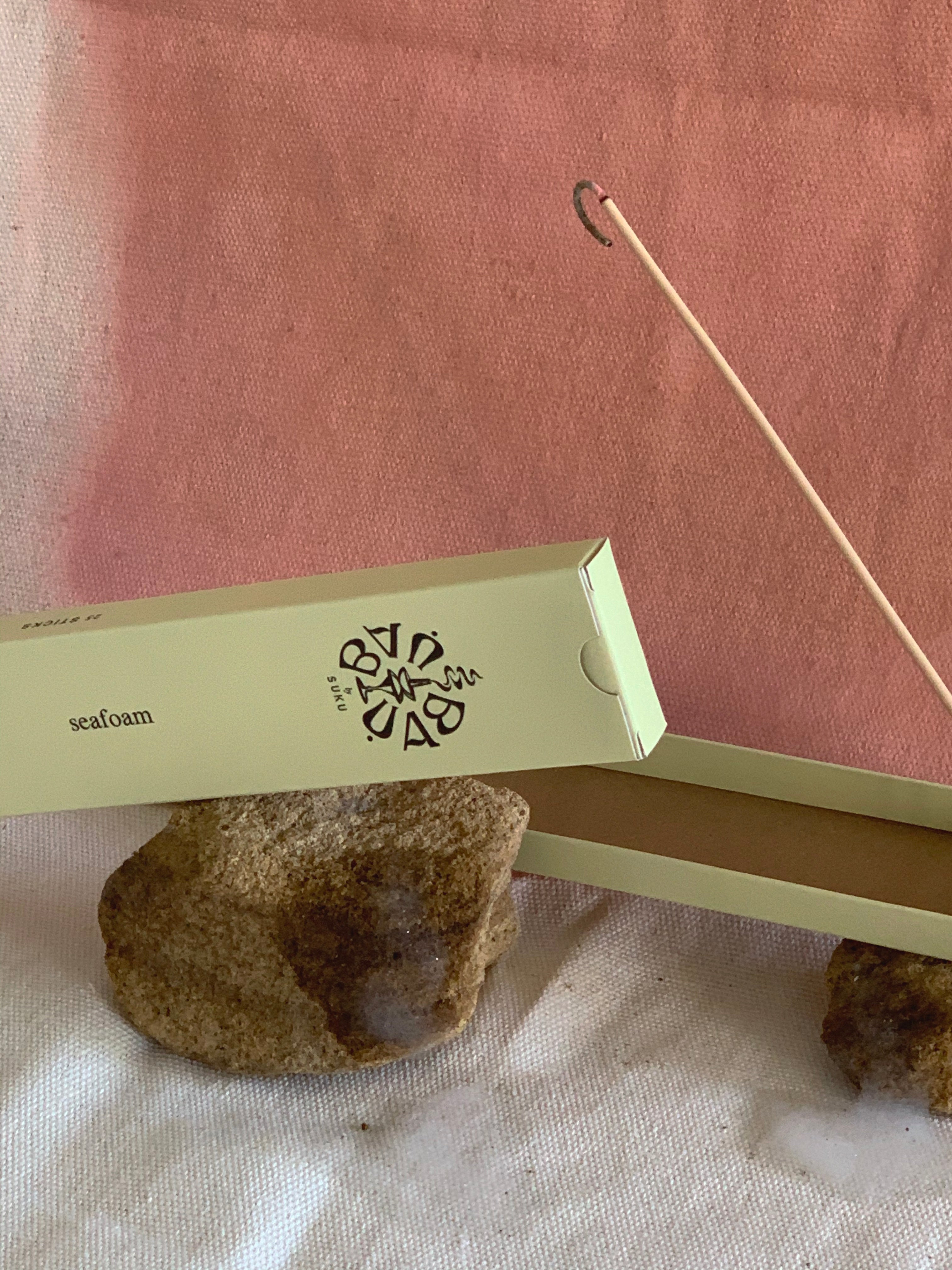 Bau Bau Seafoam Citrus and Sandalwood Incense Sticks